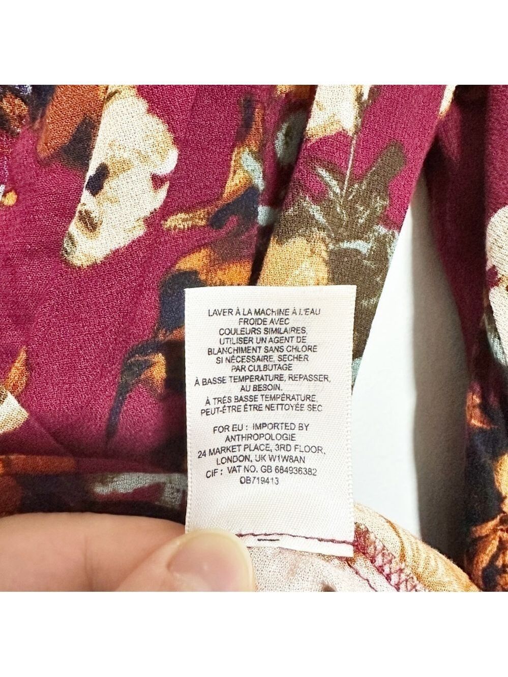 Anthropologie HD in Paris Gail Wrap Blouse Floral Top Deep V Neckline Size US 6 - Picture 11 of 12